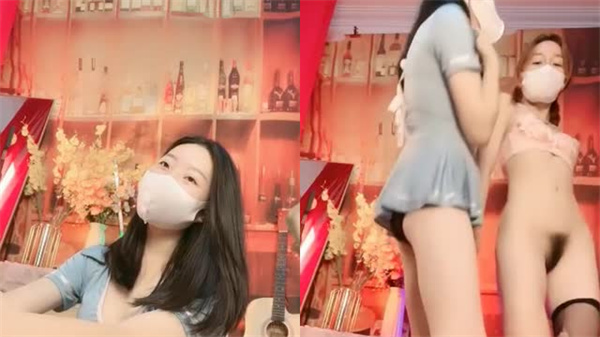 极品闺蜜双飞！搔首弄姿裸舞诱惑，双倍嫩穴等你来操